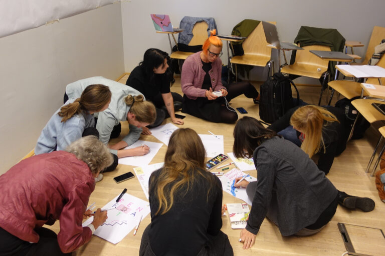 Significant Learning Community course starts with a creative introduction session